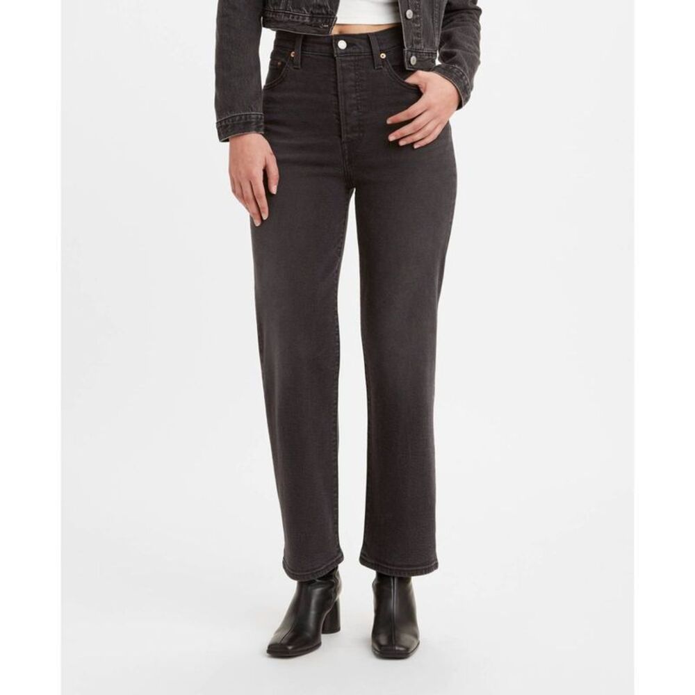 Levi's Women's ribcage Straight Ankle Black Rinse